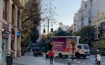 Conecta tu marca con tu público: campaña publicitaria en movimiento para una clínica dental