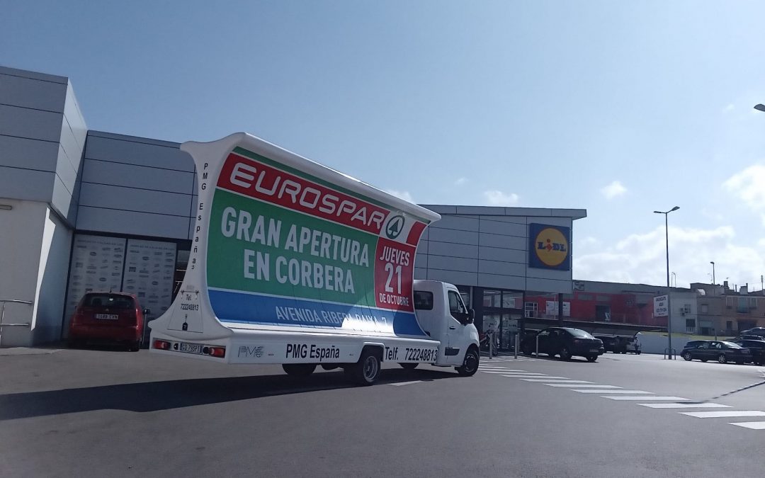 Valla publicitaria apertura tienda Eurospar